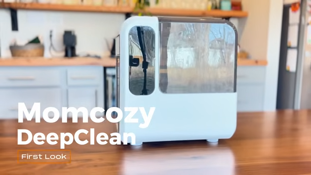 Momcozy DeepClean device: first look at baby bottle cleaner